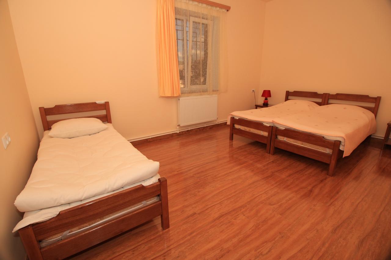 Sisian Karin'S B&B מראה חיצוני תמונה