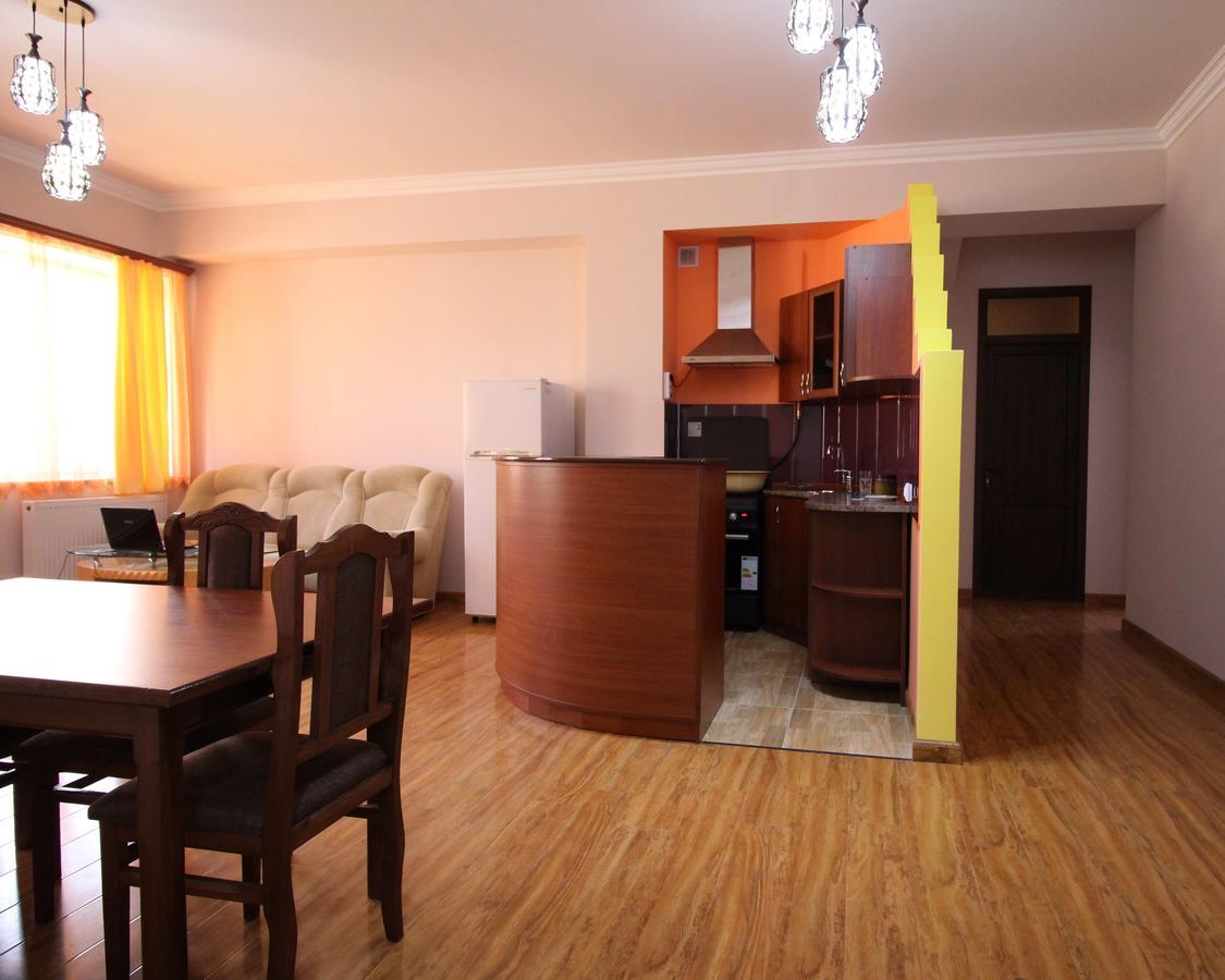 Sisian Karin'S B&B מראה חיצוני תמונה