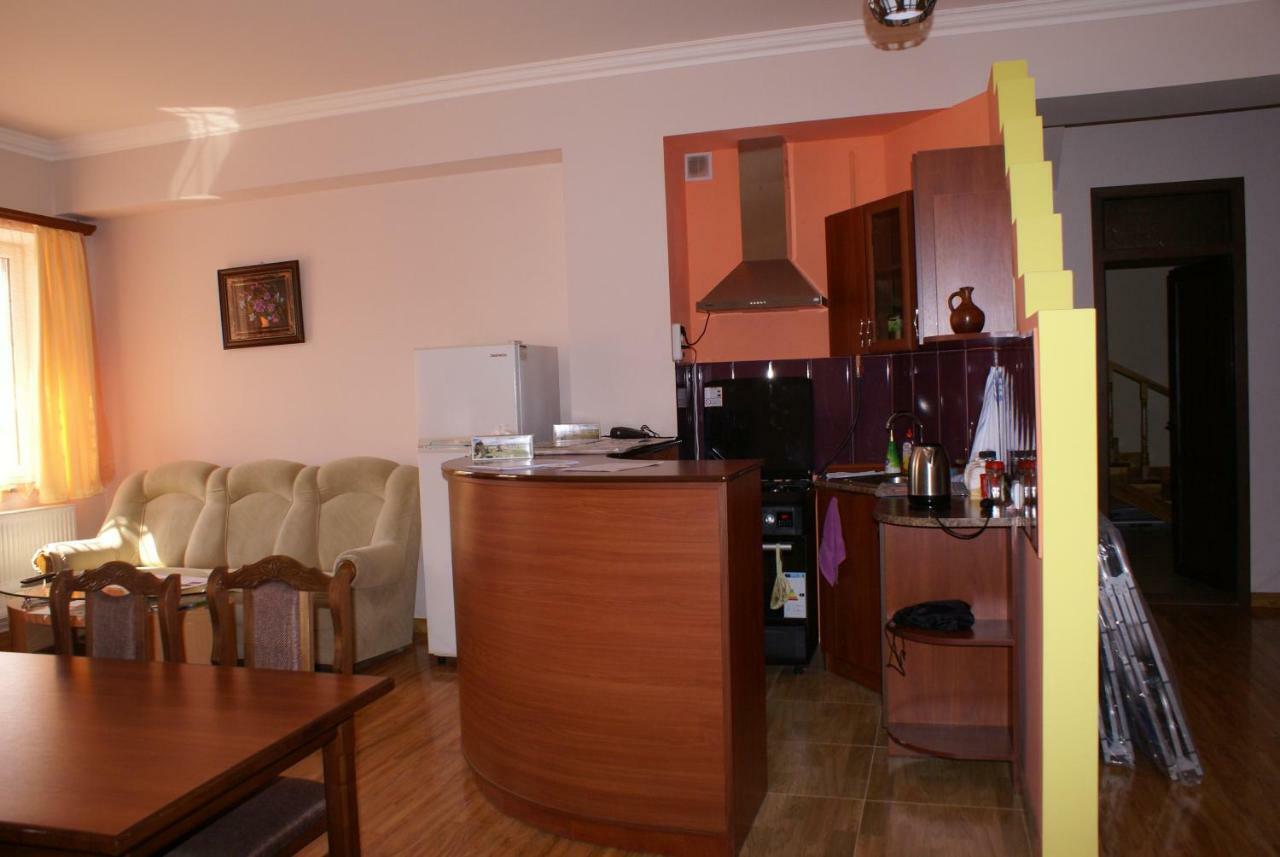 Sisian Karin'S B&B מראה חיצוני תמונה